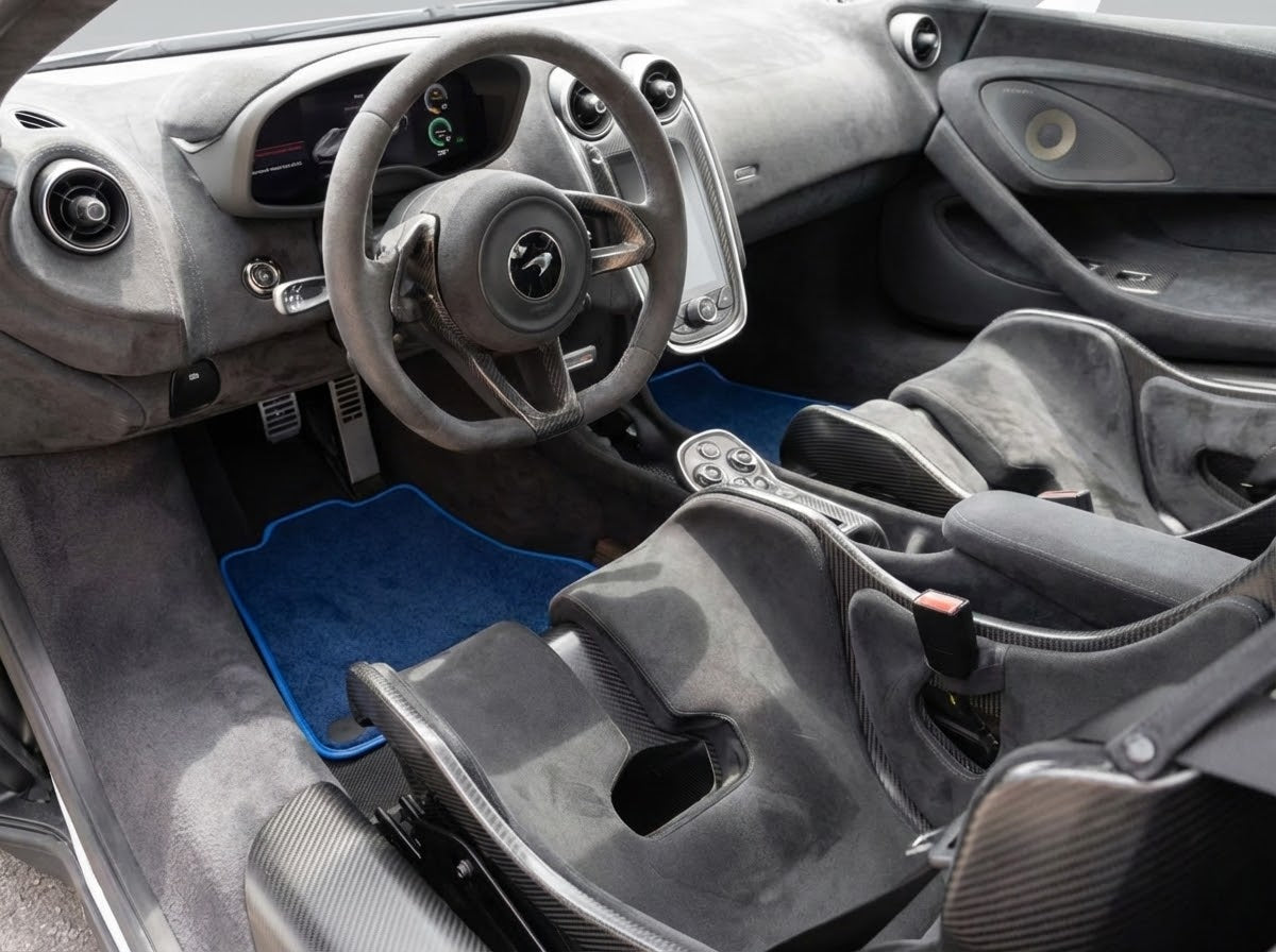 Black Floor Mats For McLaren 600 LT (2018-2020) With Red Leather - AutoWin