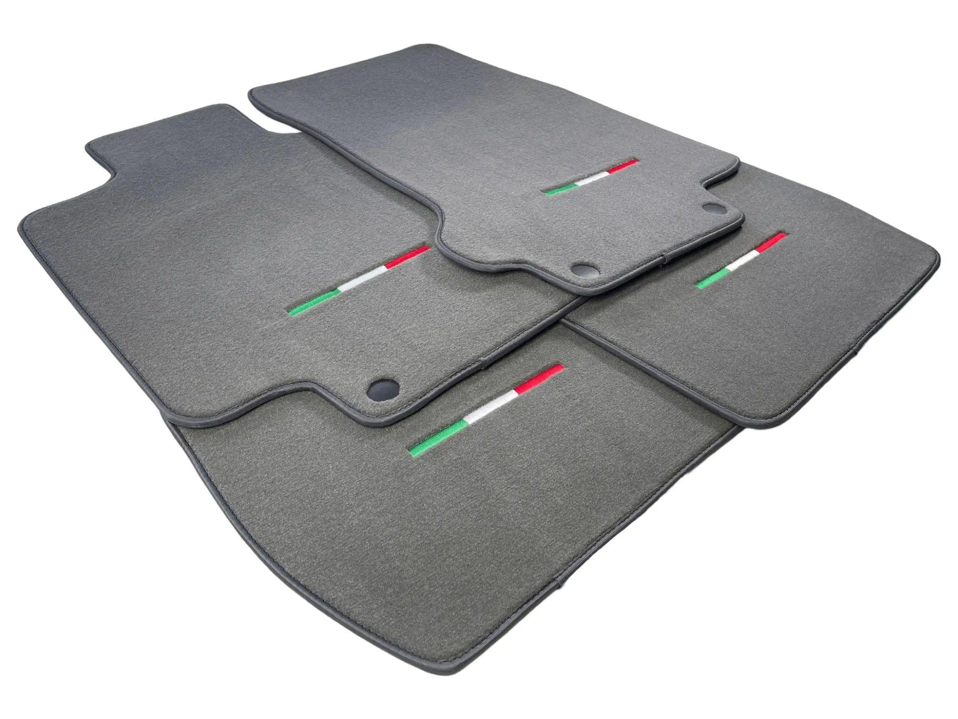 Gray Floor Mats For Maserati GranTurismo Sportline (2009-2019) IT Edition - AutoWin