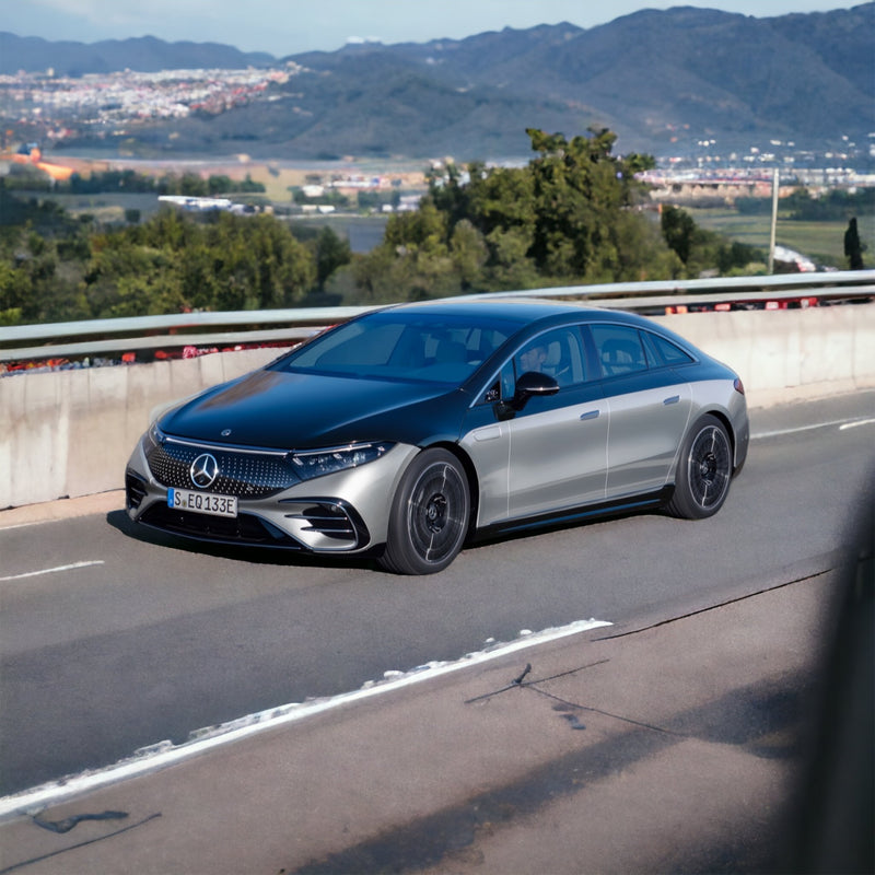 Autowin のプレミアム フロア マットで Mercedes EQS エクスペリエンスを向上させましょう