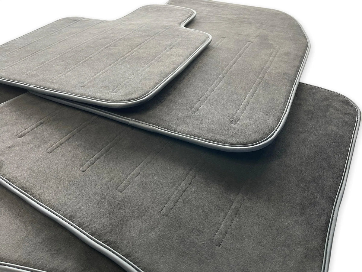 Alcantara Floor Mats For Rolls Royce Black Badge Phantom VIII (2017-2024) - AutoWin