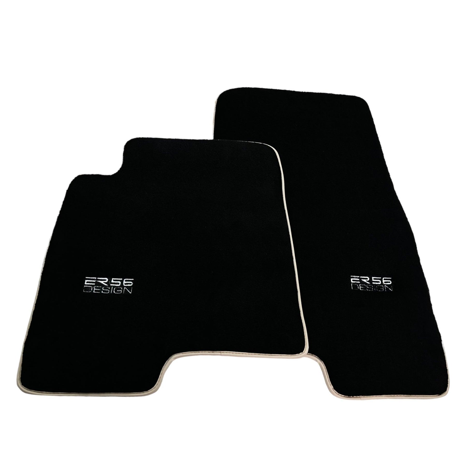 Black Floor Mats For Mitsubishi Pajero III (2000-2004) ER56 Design - AutoWin