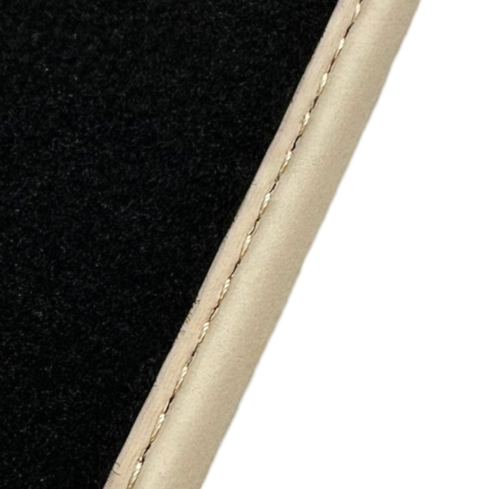 Black Floor Mats for Porsche 911 - 997 (2005-2011) ER56 Design - AutoWin