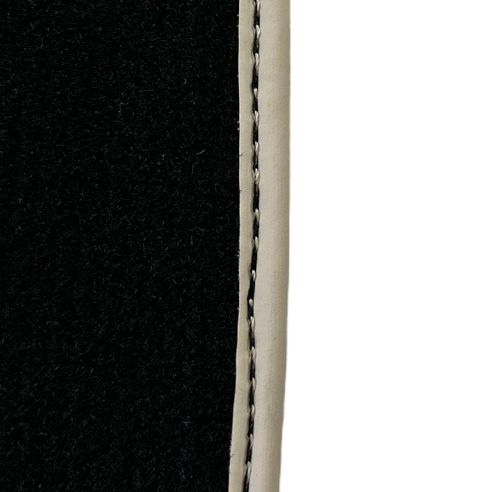 Black Floor Mats For Toyota Land Cruiser 150 (2009-2022) Beige Trim | ER56 Design - AutoWin