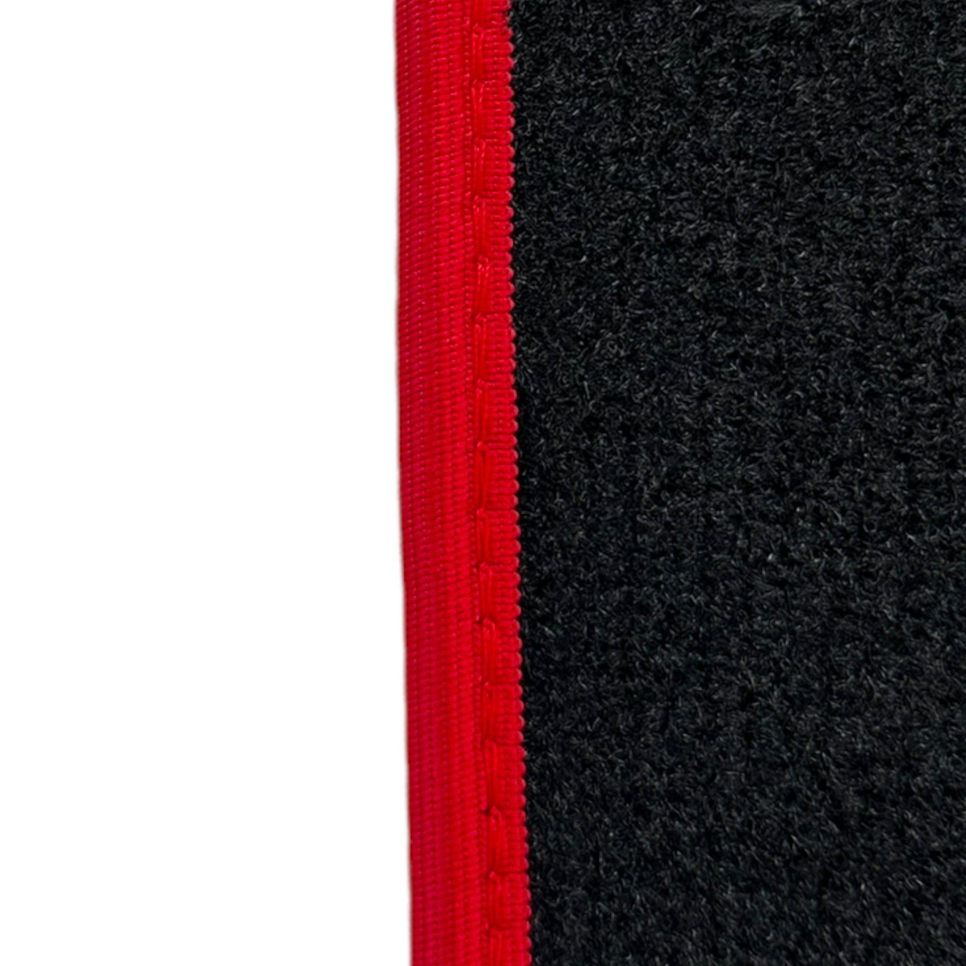 Black Floor Mats for Toyota Prius (2012-2016) - AutoWin