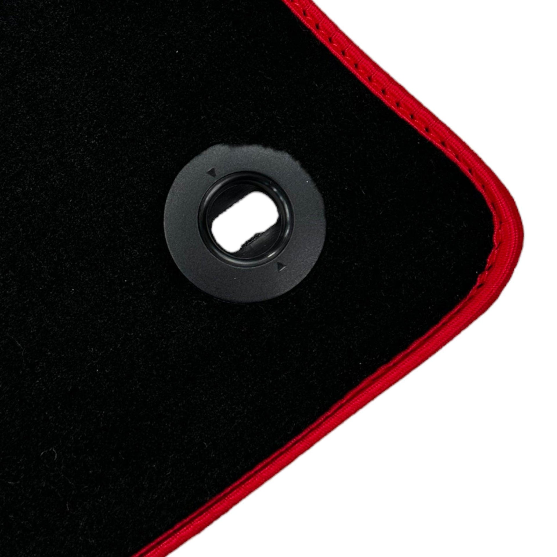 Black Floor Mats for Toyota Prius (2016-2021) - AutoWin