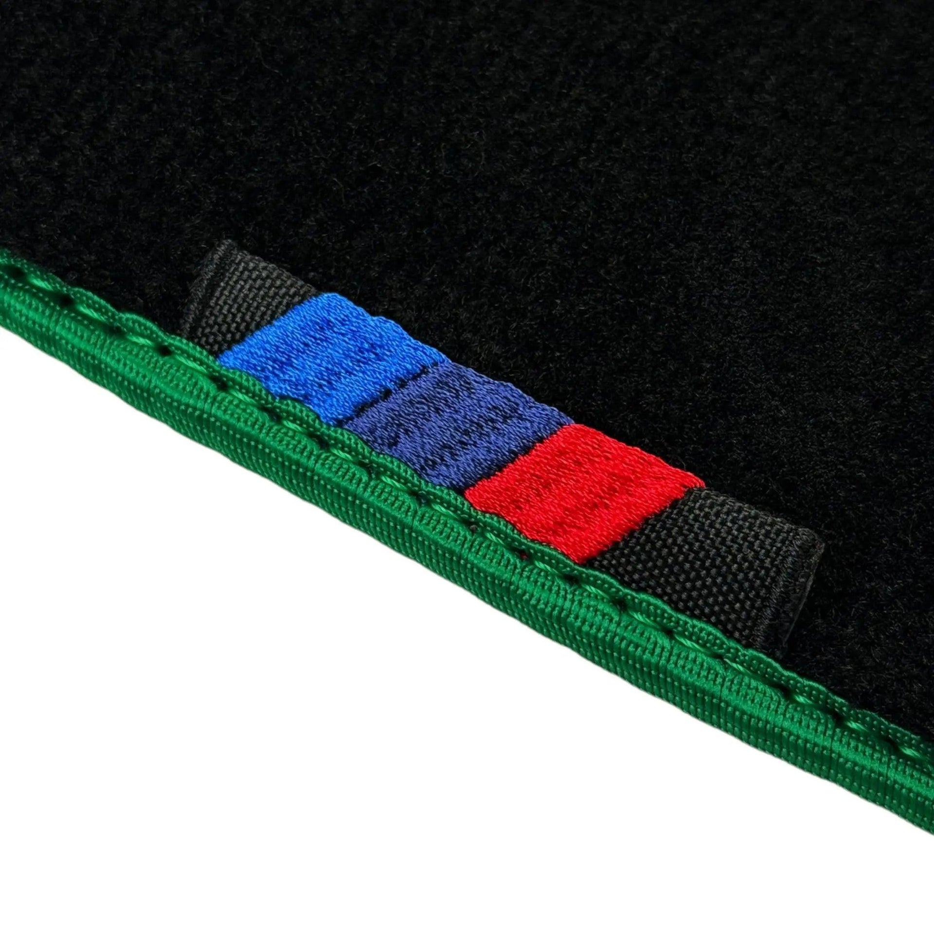 Black Mats For BMW G60 (2023-2026) Sedan | Green Trim - AutoWin