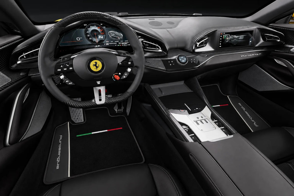Schwarze Fußmatten für Ferrari Purosangue mit Leder und beigem Rand | Italienische Ausgabe