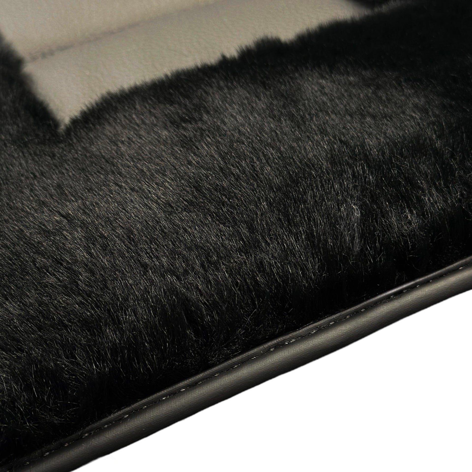 Black Sheepskin Floor Mats For BMW 6 Series E64 Convertible No Steps Edition - AutoWin