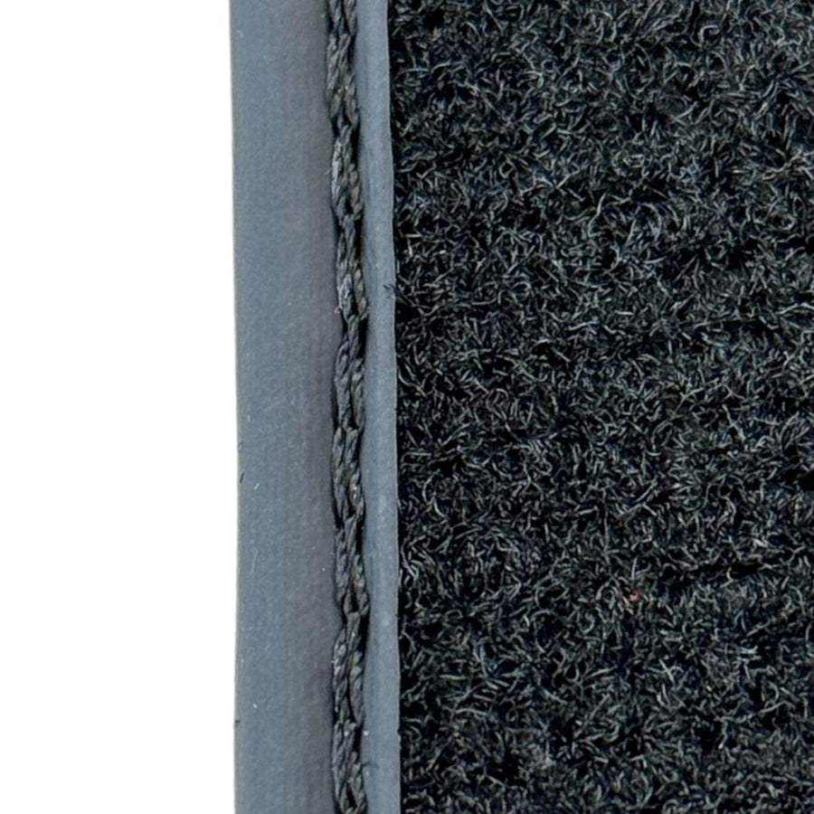 Carbon Fiber Floor Mats for BMW G61 (2023-2026) Touring | ER56 Performance - AutoWin