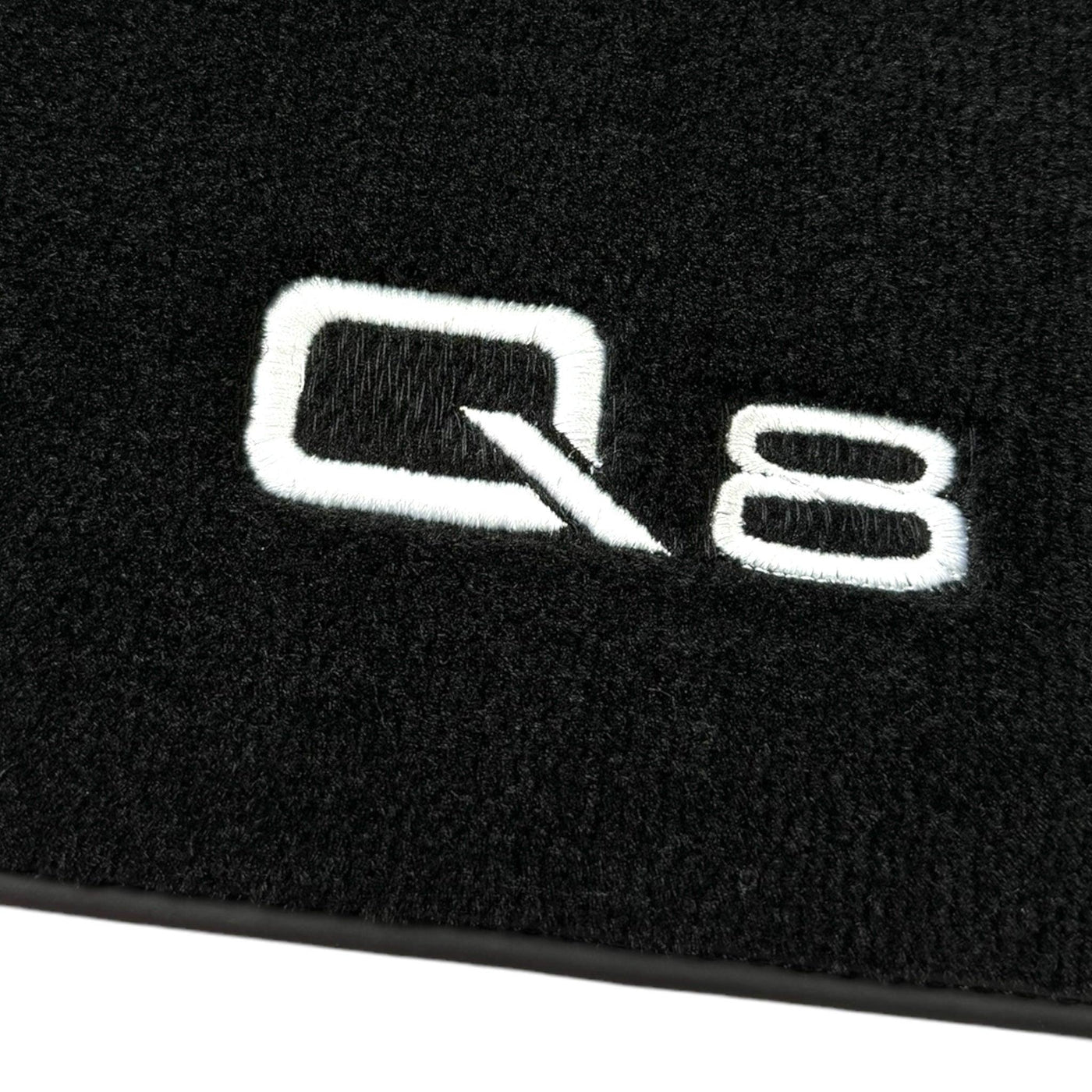 Black Floor Mats for Audi Q8 (2018-2023) - AutoWin