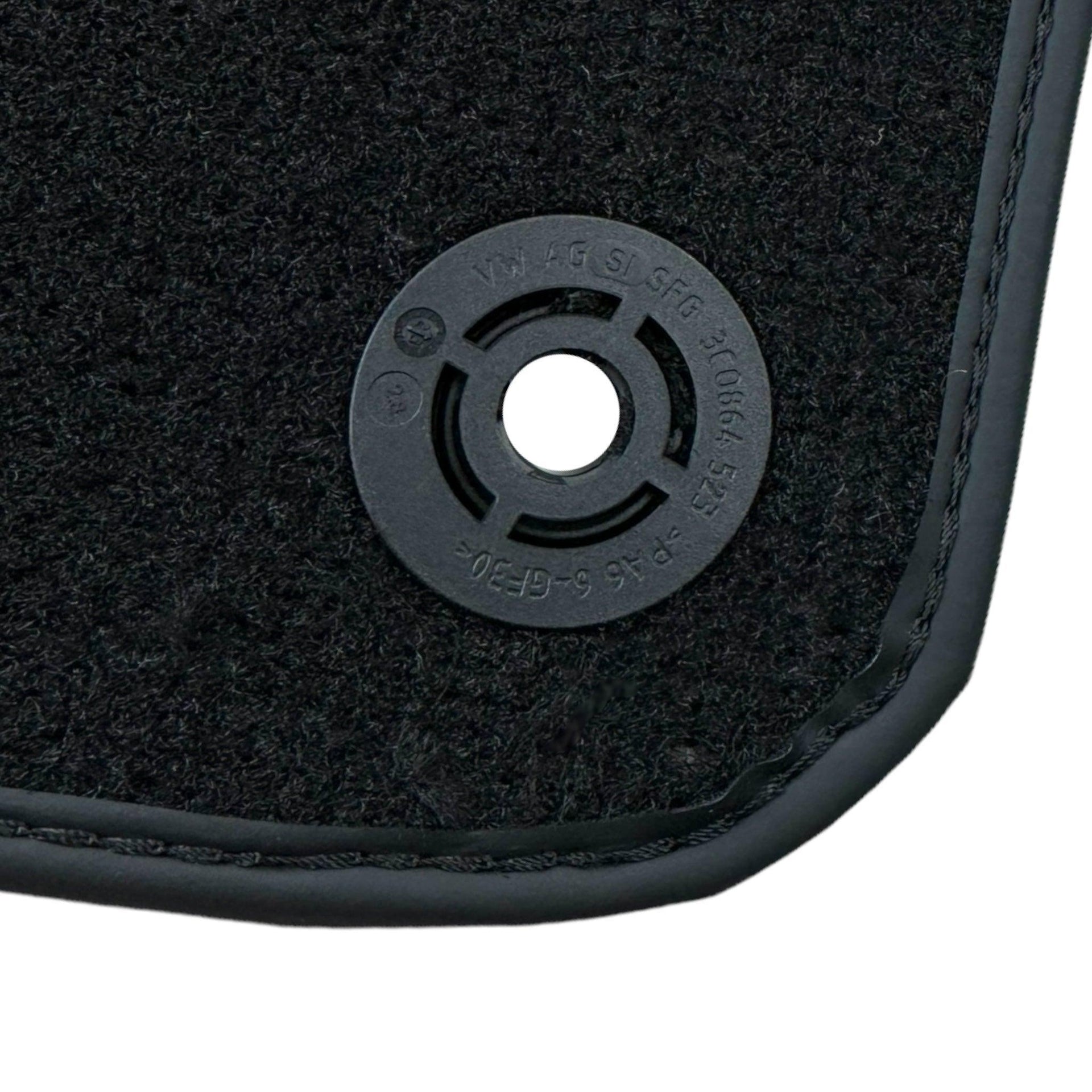 Black Floor Mats for Audi Q7 4M (2015-2019) - AutoWin