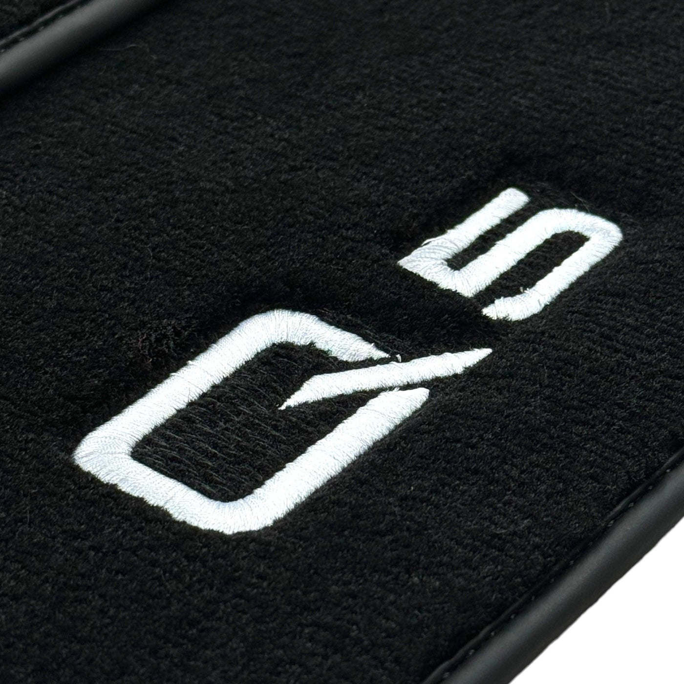 Black Floor Mats for Audi Q5 8R Hybrid (2008-2017) - AutoWin