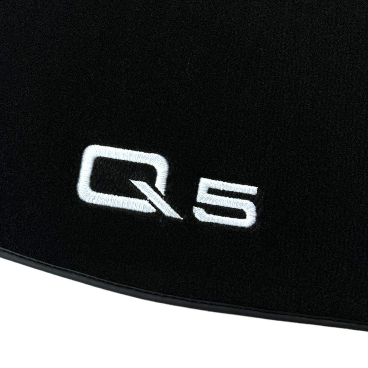 Black Floor Mats for Audi Q5 FY Hybrid (2017-2023) - AutoWin