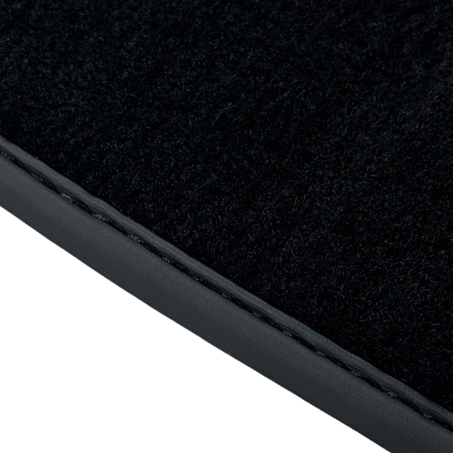 Black Floor Mats for Audi A8 D2 (1994-2002) | ER56 Performance - AutoWin