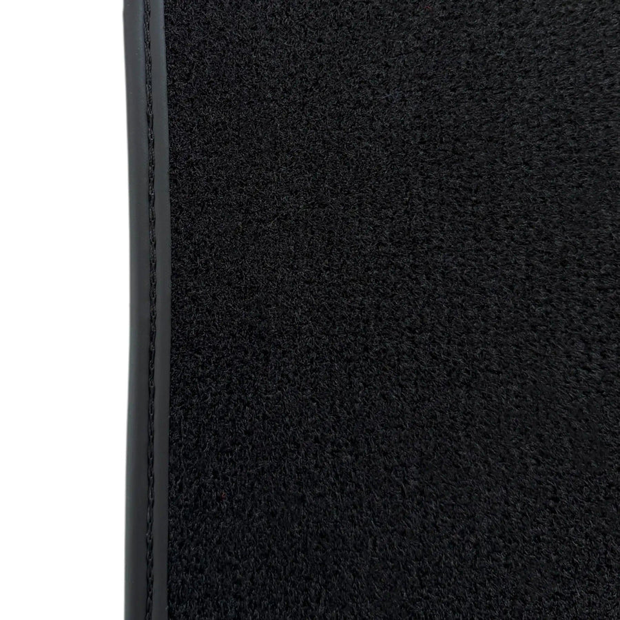 Black Floor Mats for BMW Gran Tourer F46 (2015-2022) 5 Seats | Green Leather Borders