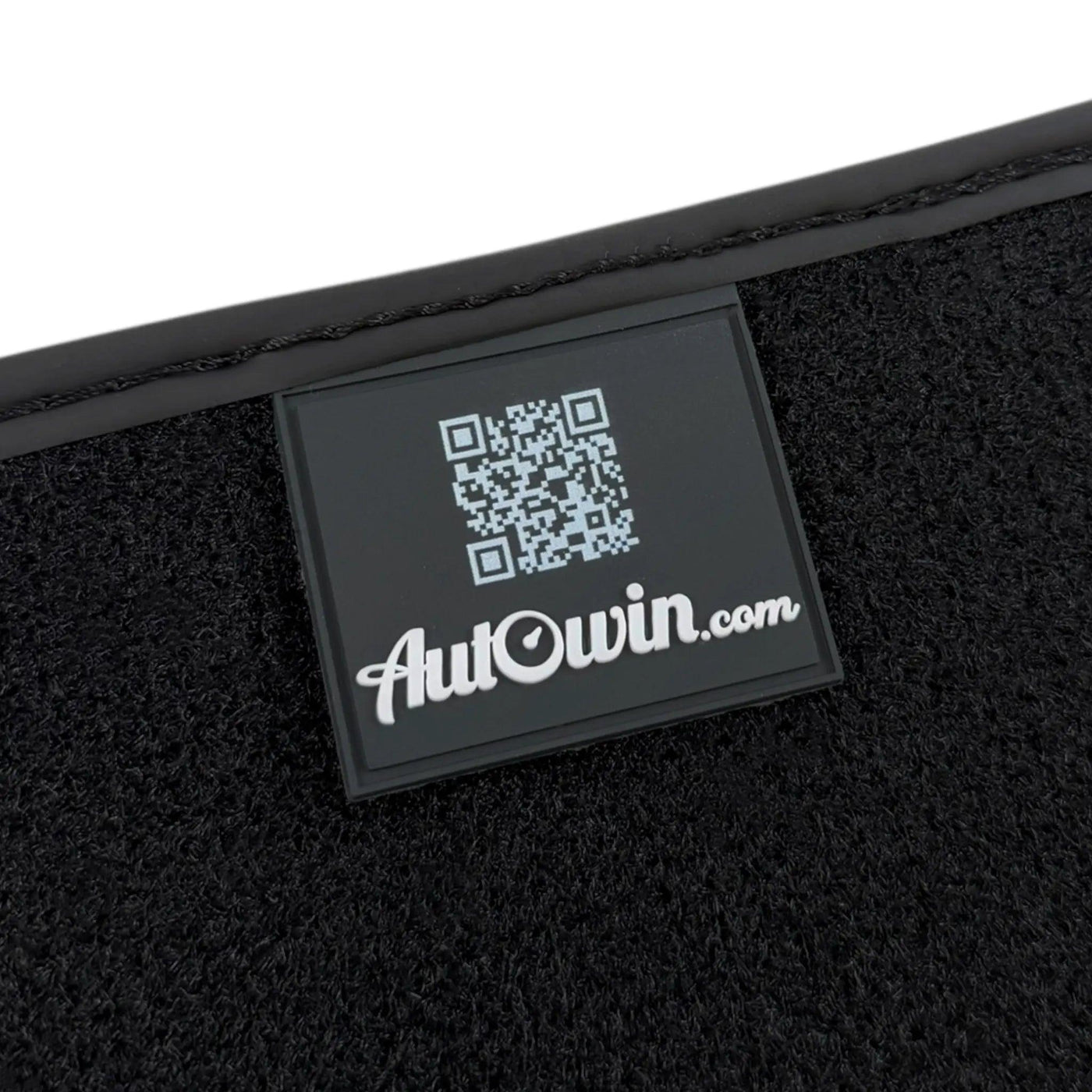 Black Floor Mats for BMW M5 G90 (2023-2026) Sedan with Green Leather ER56 Performance