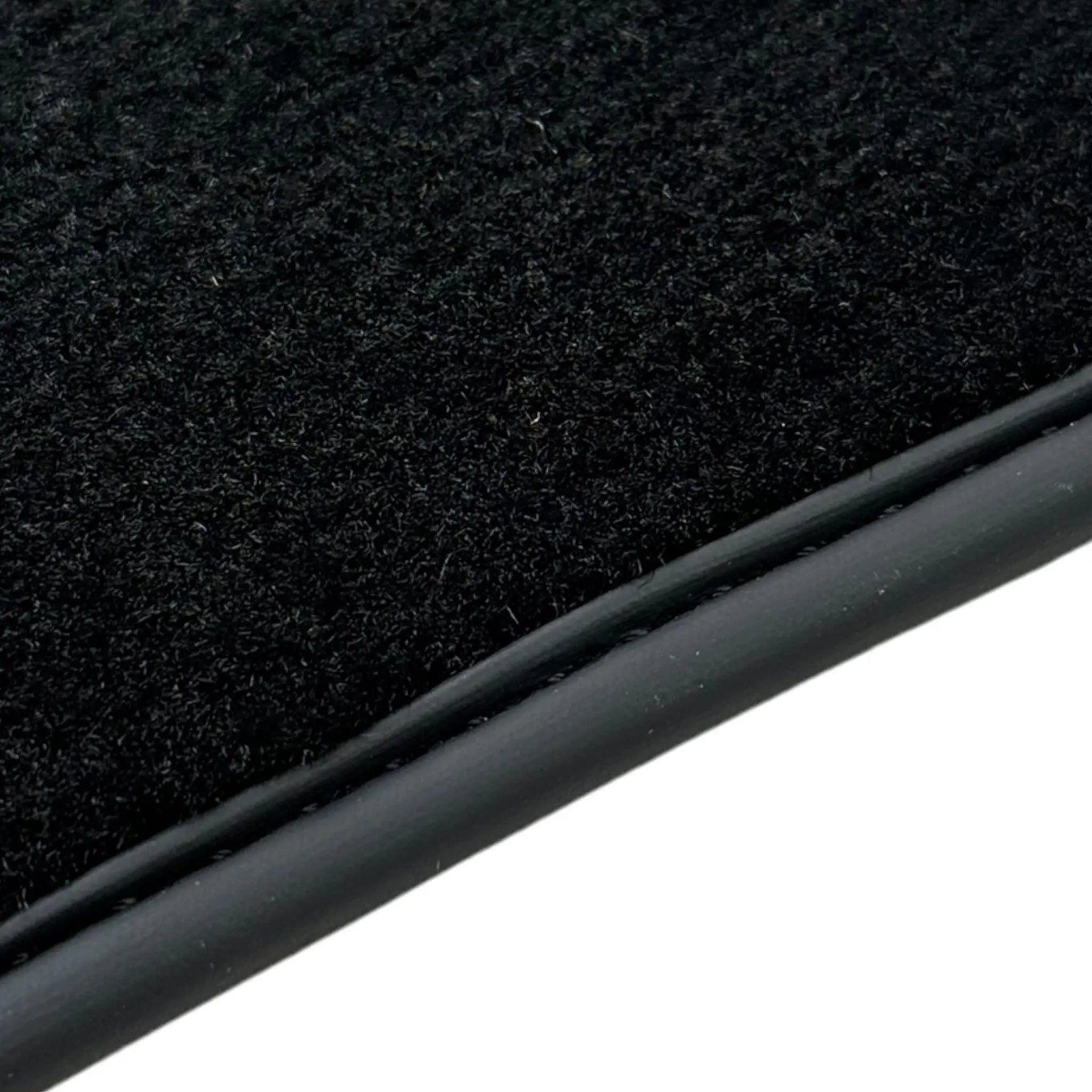 Black Floor Mats for Jeep Grand Cherokee WK2 (2011-2023) Single Fixation - AutoWin