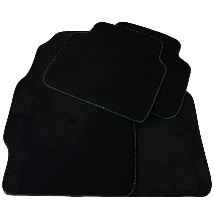 Black Floor Mats for Toyota Hilux Double Cab (2016-2023) - AutoWin