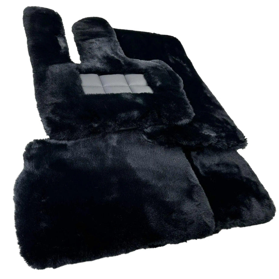 Black Sheepskin Floor Mats For Mercedes Benz A-Class W169 (2004-2012) | ER56 Design - AutoWin