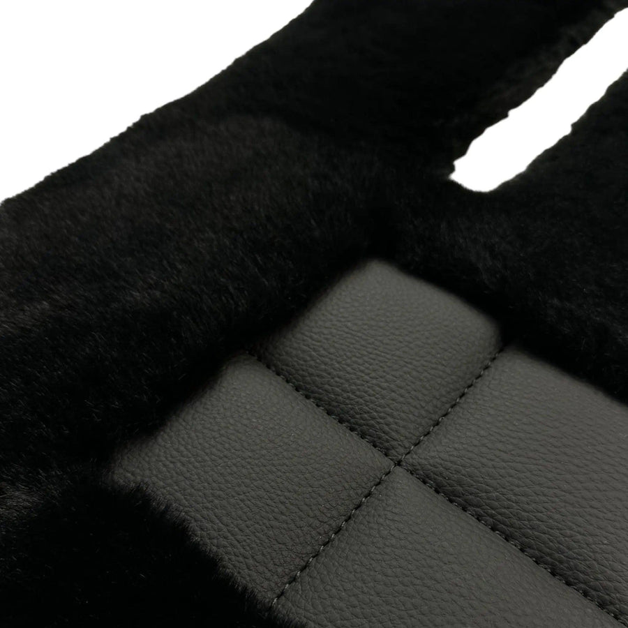 Black Sheepskin Floor Mats For Mercedes Benz A-Class W176 (2012-2018) | ER56 Design - AutoWin