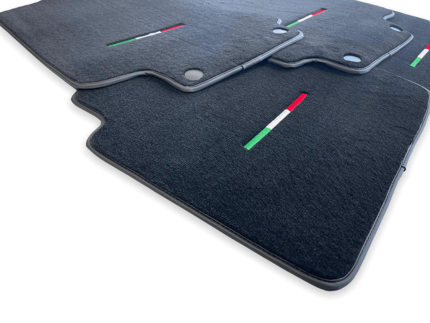 Floor Mats For Maserati GranTurismo S (2008-2012) Black IT Edition - AutoWin