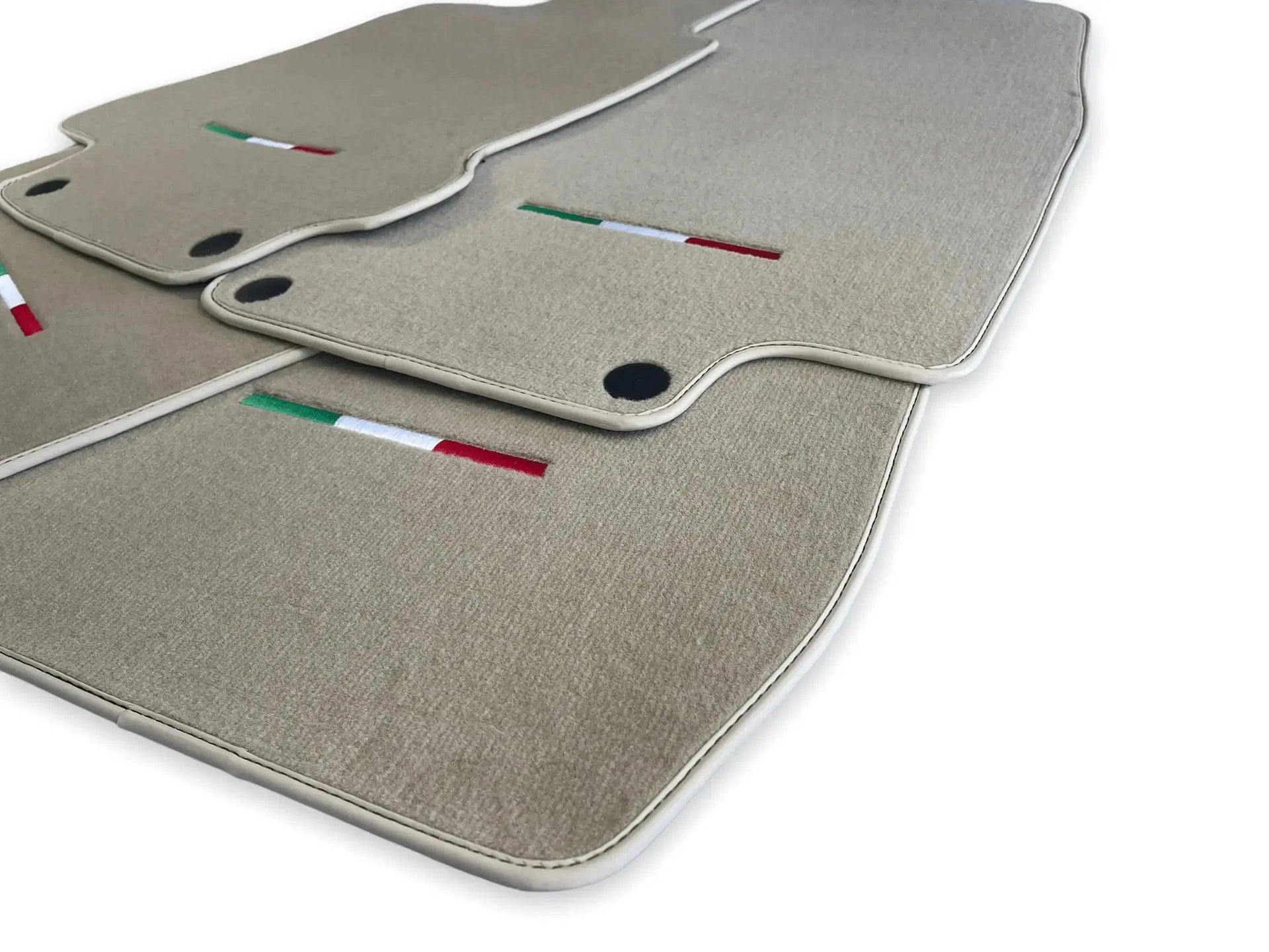Floor Mats For Maserati GranTurismo Sportline (2009-2019) Beige IT Edition - AutoWin