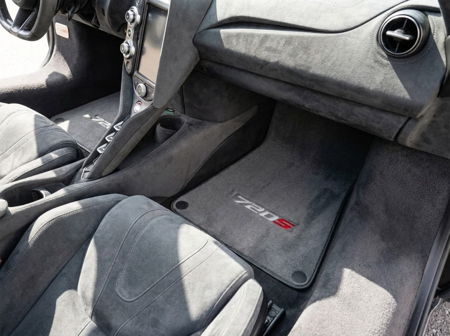 Fußmatten für McLaren 720S Grau Maßgeschneiderte Teppiche Set AutoWin
