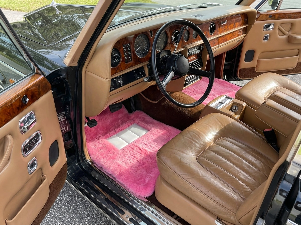 Pink Sheepskin Floor Mats For Rolls Royce Wraith 2013–2023 Er56 Design