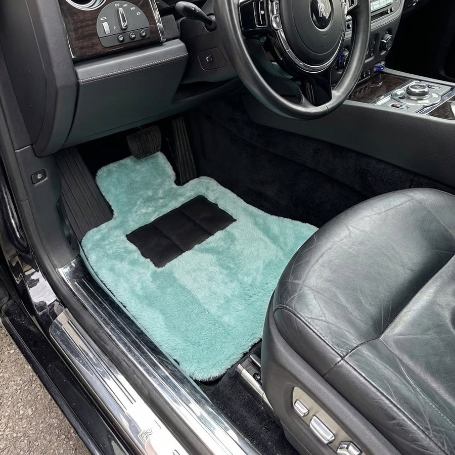 Tiff Blaue Schaffell-Fußmatten für Rolls-Royce Ghost Serie II (2021-2024) ER56 Design Marke