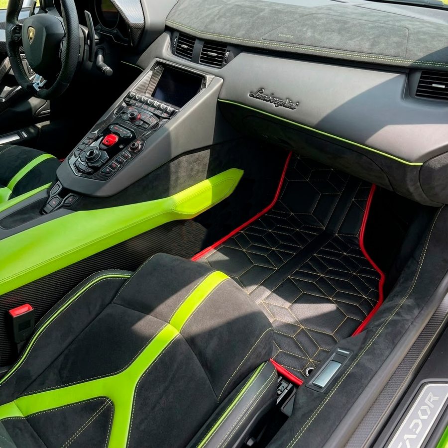 Anpassbare Lederfußmatten für Lamborghini Aventador SVJ Limited Edition