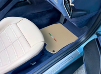 フェラーリ ローマ (2021-2024) イタリア版用ベージュ フロアマット