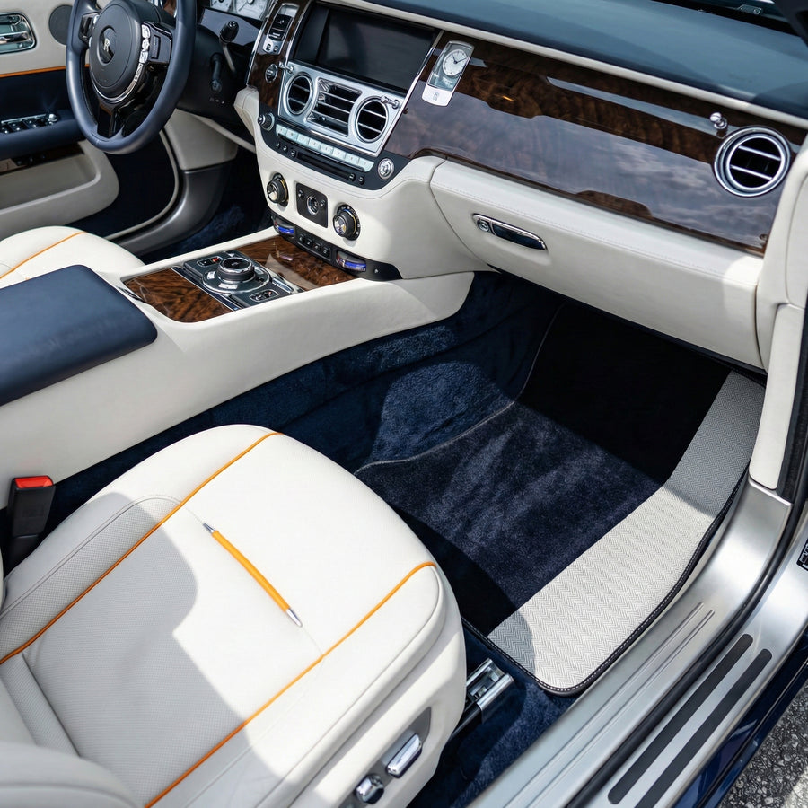 Schwarze Fußmatten für Rolls Royce Dawn 2016-2023 mit grauen Lederrändern