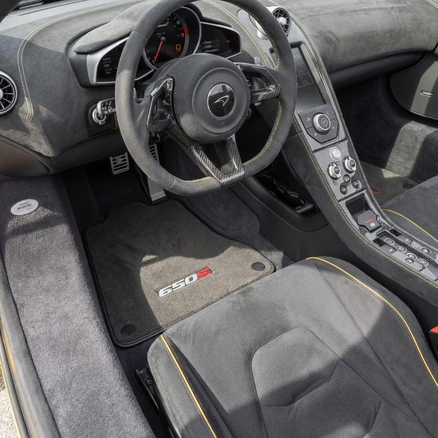 Graue Fußmatten für McLaren 650S, maßgeschneidert