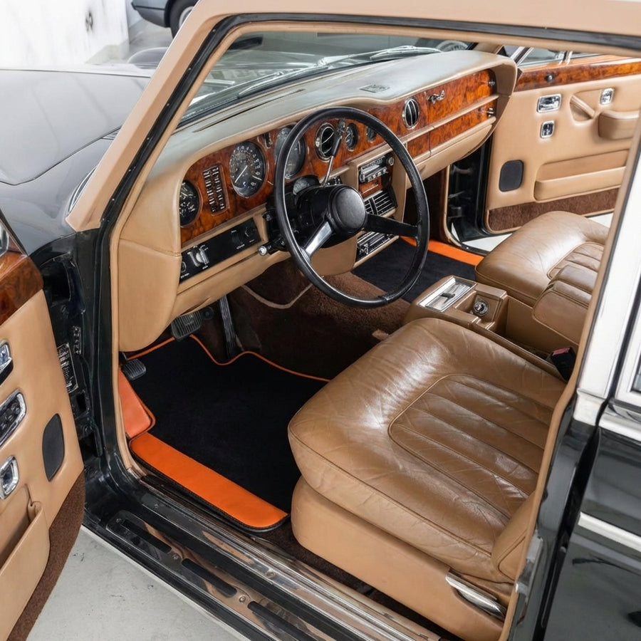 ロールスロイス レイス (2013–2023) 用カスタムフロアマット オレンジレザー
