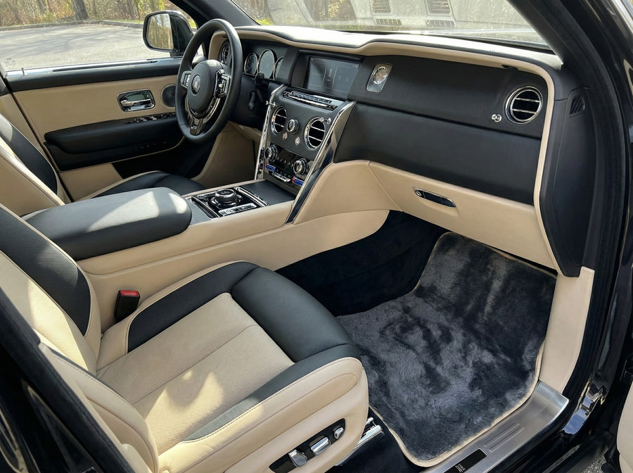 Schaffell-Fußmatten für Rolls Royce Cullinan Rr31 2018-2025 Er56 Design Marke