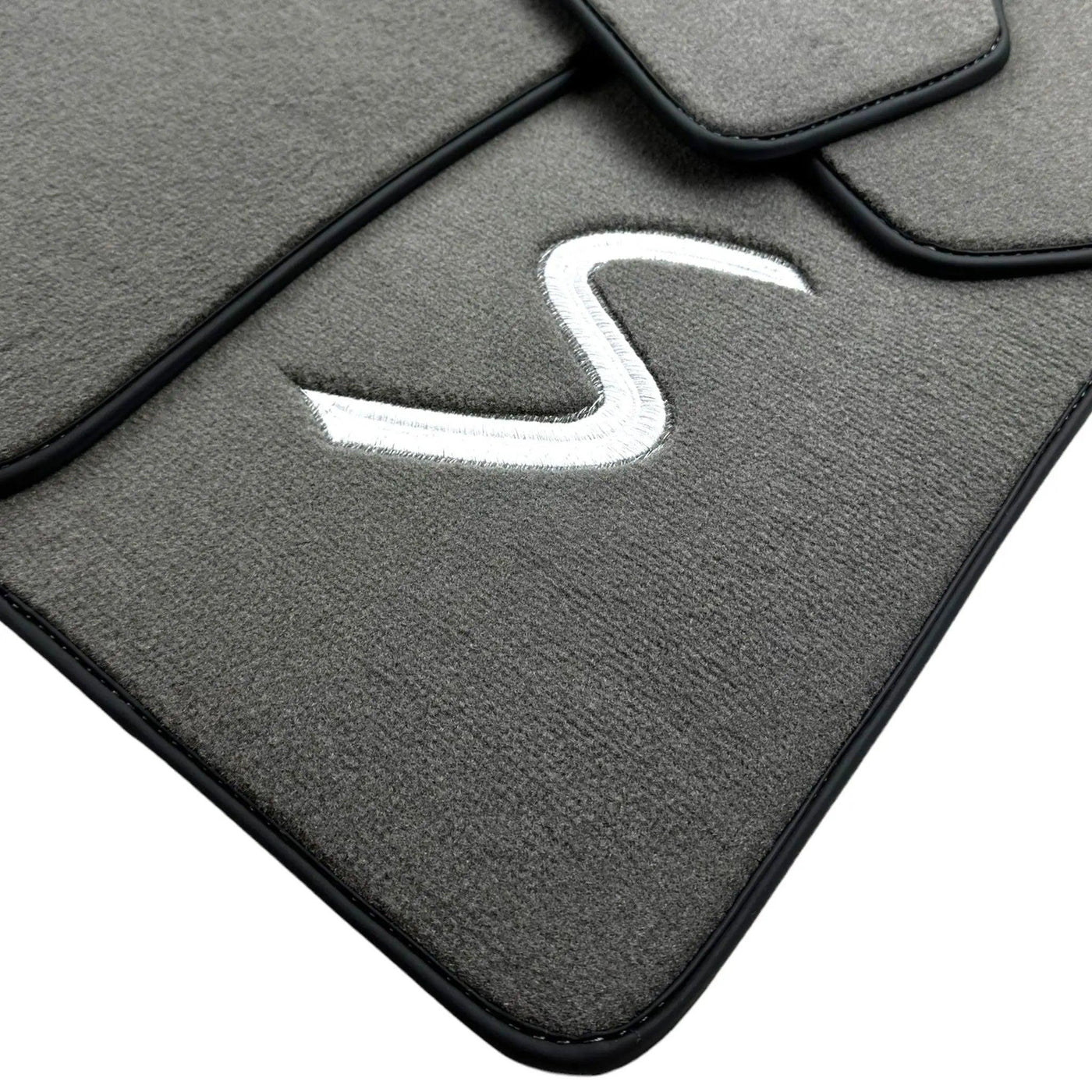 Grey Floor Mats for Mini Cabrio R56 Convertible (2009-2016) - AutoWin