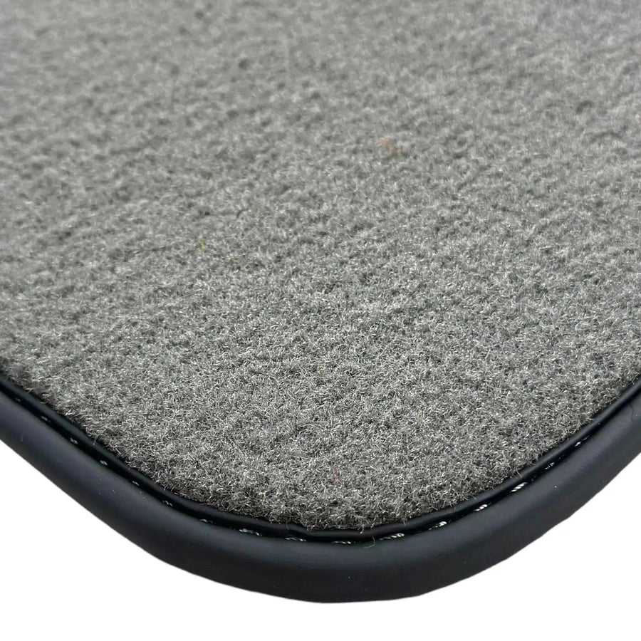 Grey Floor Mats for Mini Countryman F60 (2017-2023) - AutoWin