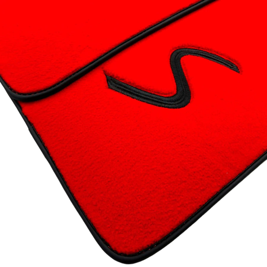 Red Floor Mats for Mini Countryman F60 (2017-2023) - AutoWin