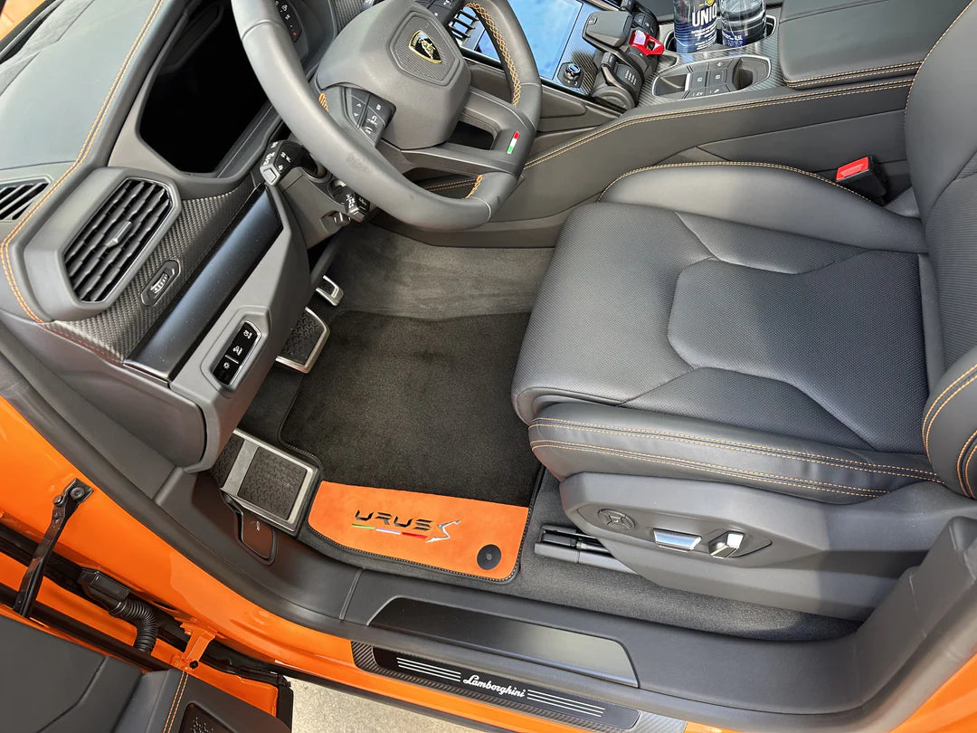 M パッケージ付き BMW X6M F96 SUV 用ダークブルーマット - AutoWin.EU