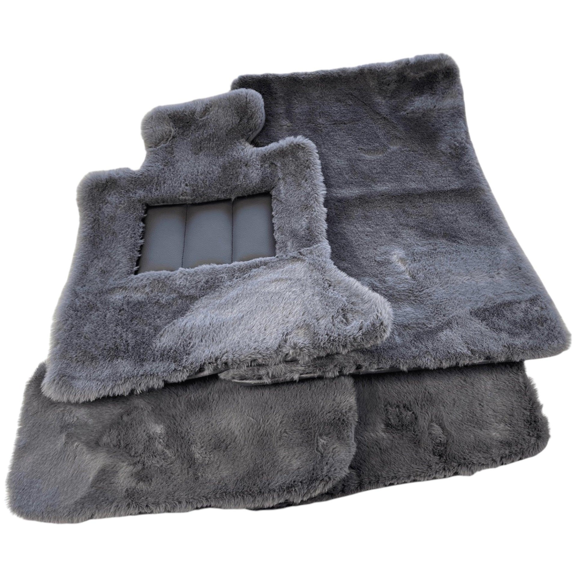 Various Colors of Sheepskin Floor Mats Tailored for the Aston Martin Vanquish (2012–2018) - AutoWin