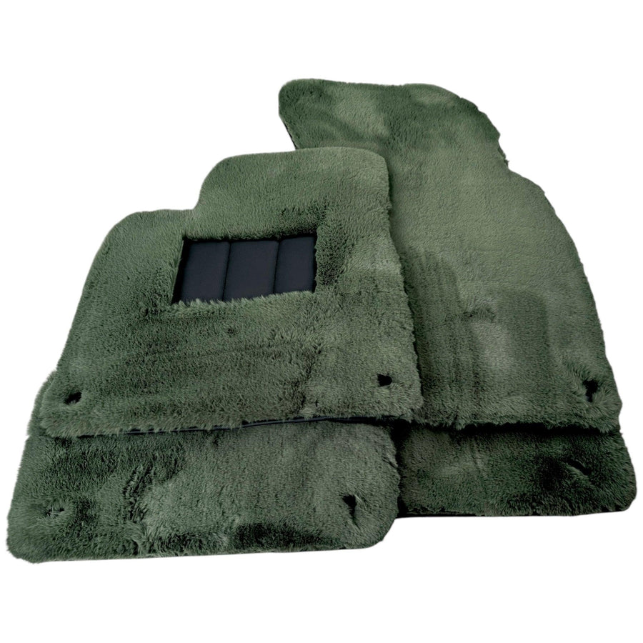 Various Colors of Sheepskin Floor Mats Tailored for the Chrysler Pacifica (2004-2008) - AutoWin