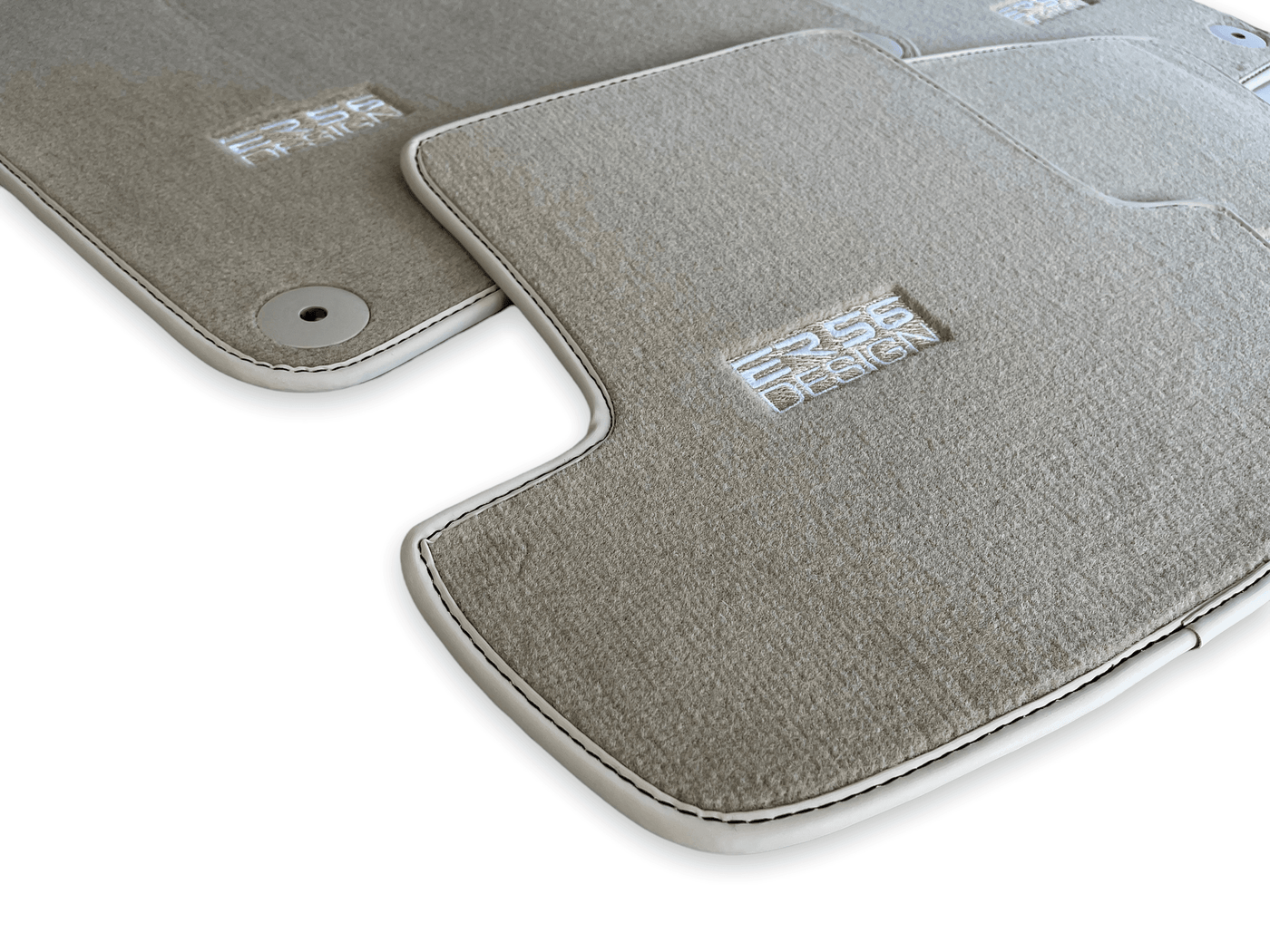 Beige Floor Mats for Porsche Cayenne (2010-2018) | ER56 Design - AutoWin