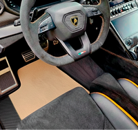 Beige Fußmatten für Lamborghini Urus Performante mit Carbon-Leder