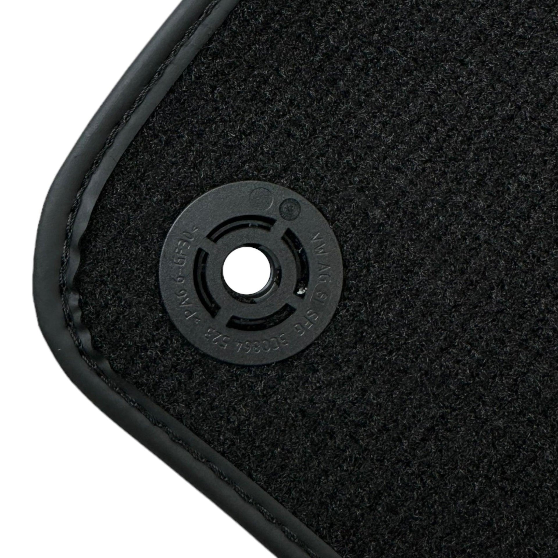 Black Floor Mats for Aston Martin DB11 (2016–2023) - AutoWin