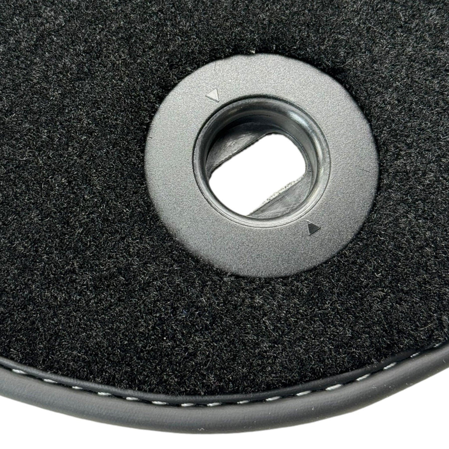 Black Floor Mats for Aston Martin DB9 Volante (2004-2016) Convertible with Leather - AutoWin