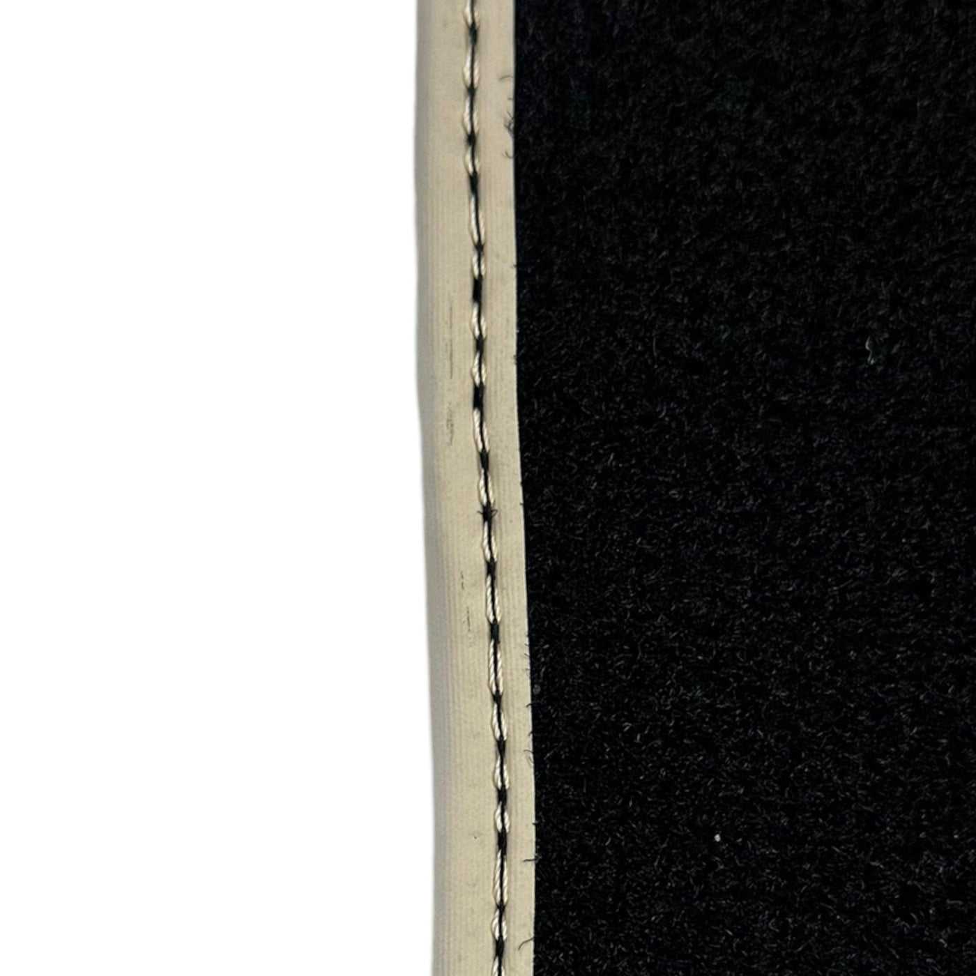 Black Floor Mats For Honda Accord (2002-2008) ER56 Design - AutoWin