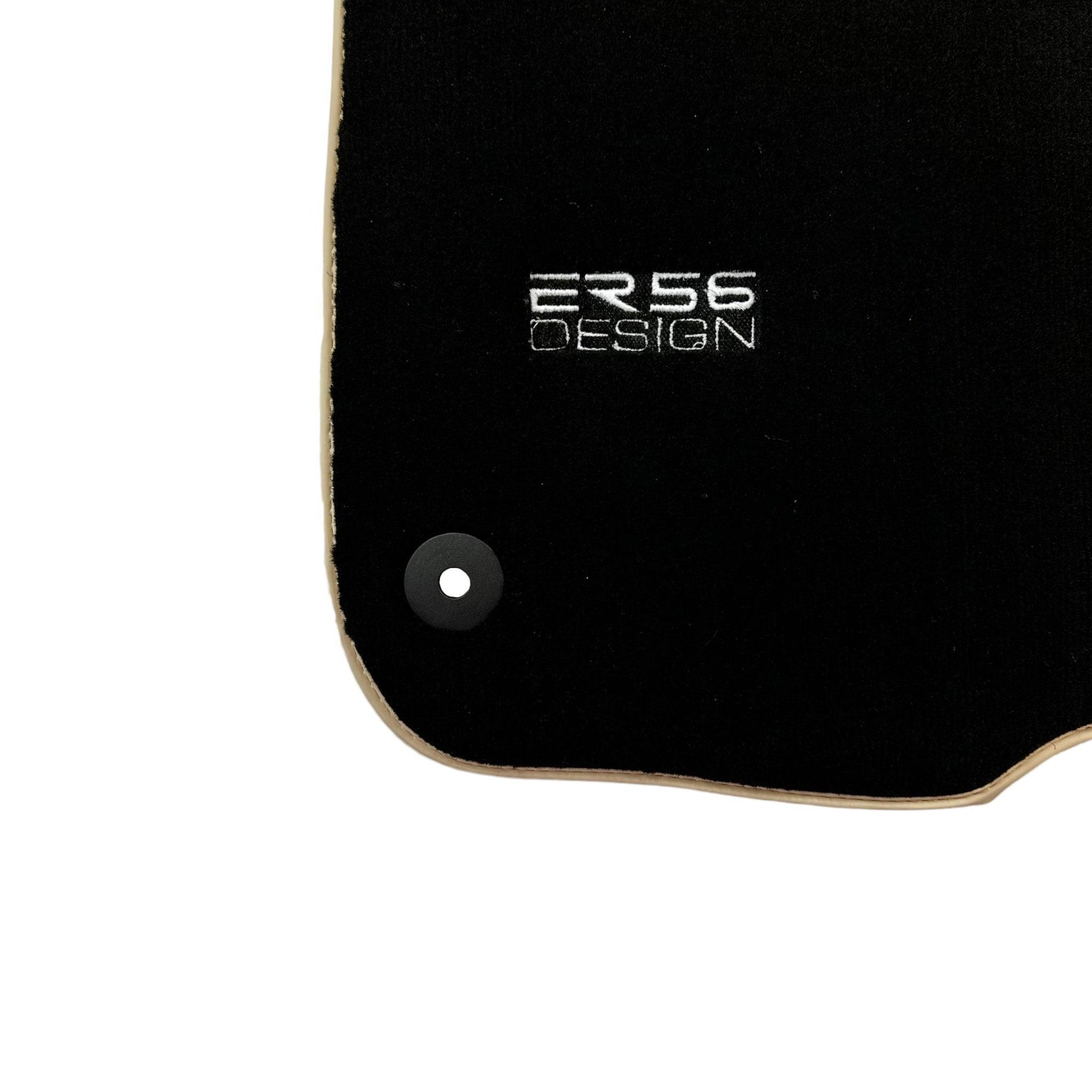 Black Floor Mats For Honda CR-V (2017-2022) ER56 Design - AutoWin