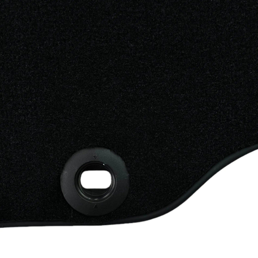 Black Floor Mats for Infiniti FX (2008-2013) - AutoWin
