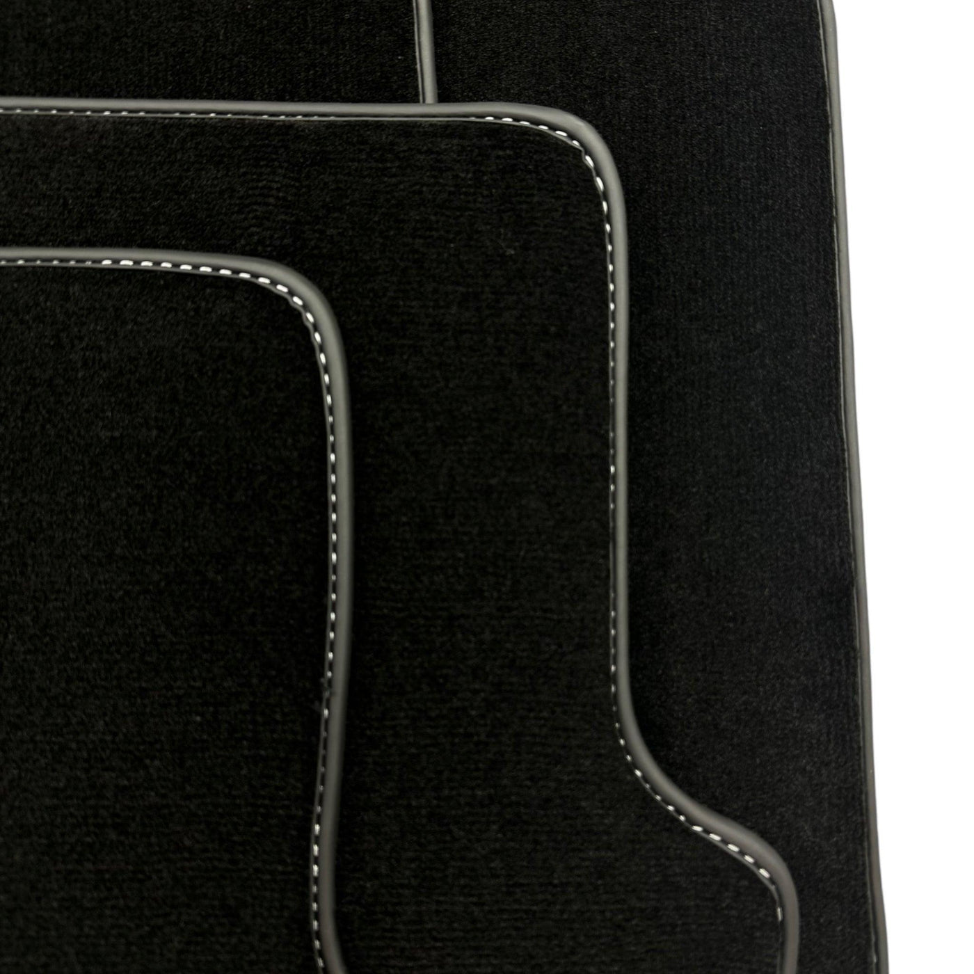 Black Floor Mats for Porsche 911 - 997 (2004-2012) - AutoWin
