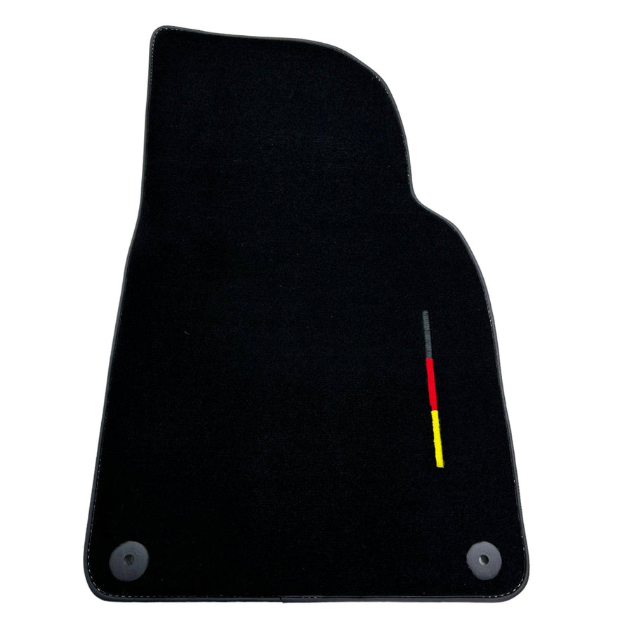 Black Floor Mats for Porsche Cayenne (2003-2010) - AutoWin